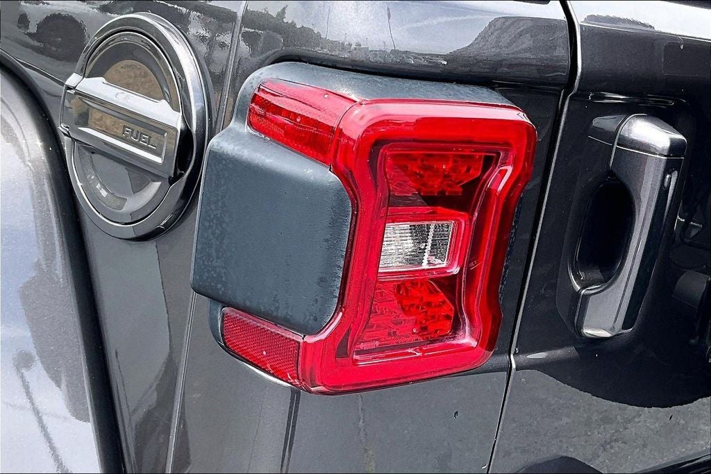 2021 Jeep Wrangler Unlimited Sahara High Altitude