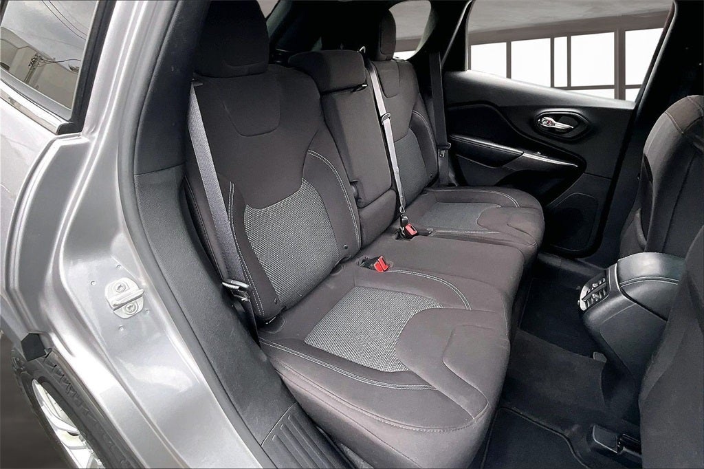 2019 Jeep Cherokee Latitude