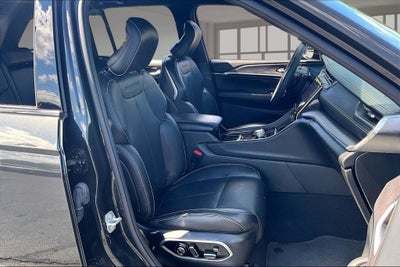 2023 Jeep Grand Cherokee Overland