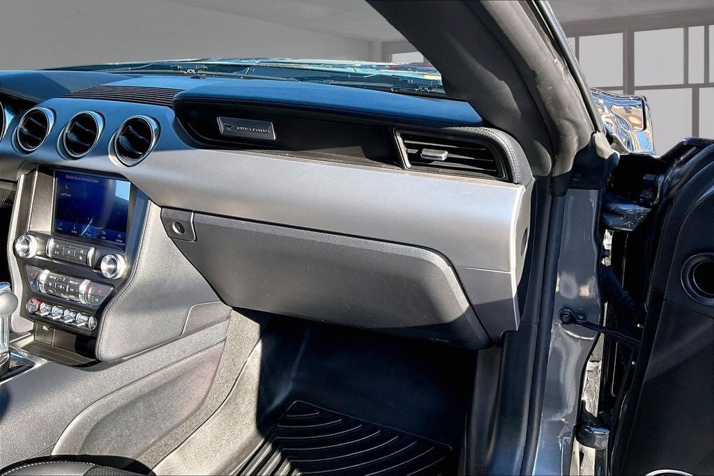 2022 Ford Mustang EcoBoost Premium