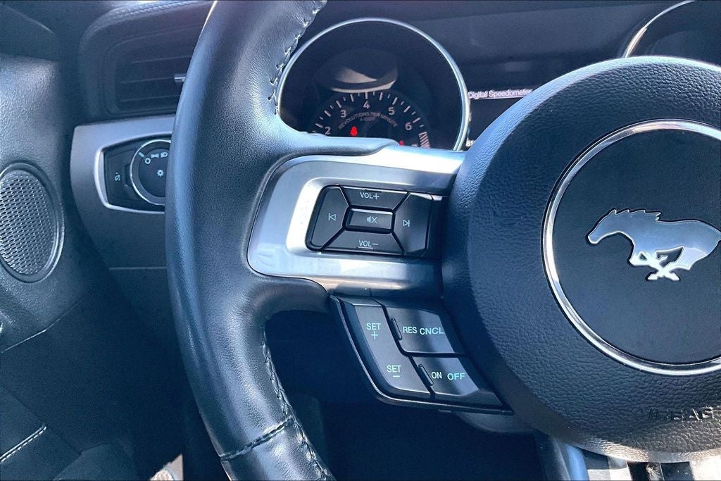 2022 Ford Mustang EcoBoost Premium