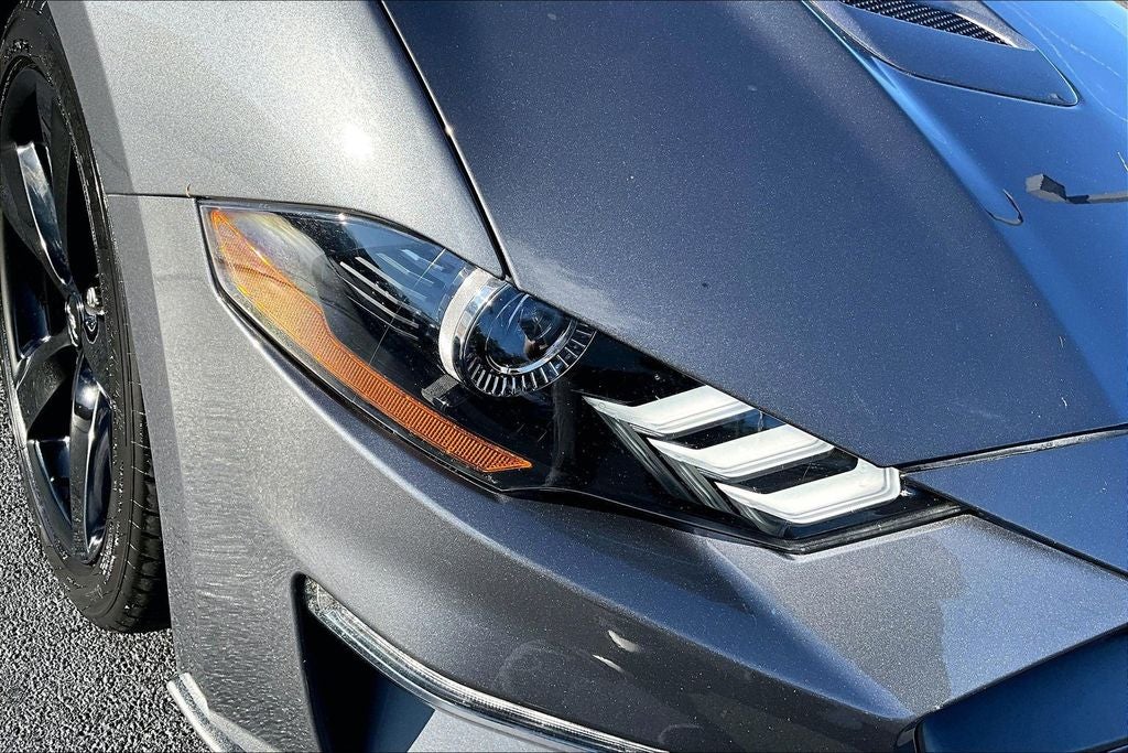 2022 Ford Mustang EcoBoost Premium