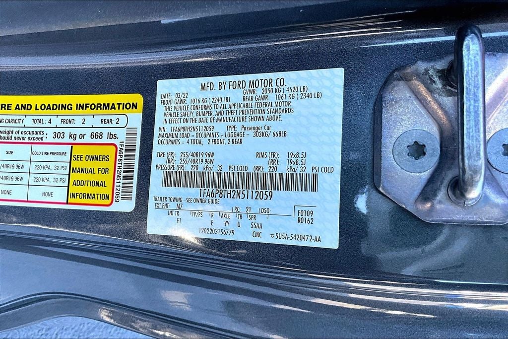 2022 Ford Mustang EcoBoost Premium