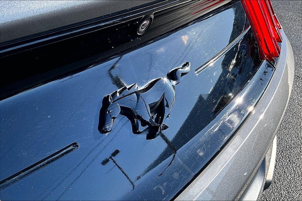 2022 Ford Mustang EcoBoost Premium