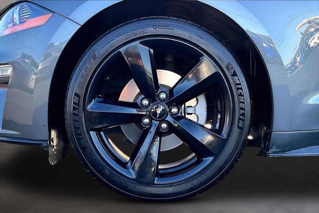 2022 Ford Mustang EcoBoost Premium