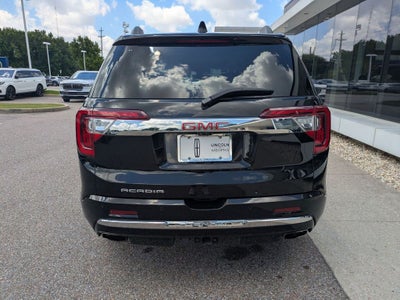 2023 GMC Acadia Denali