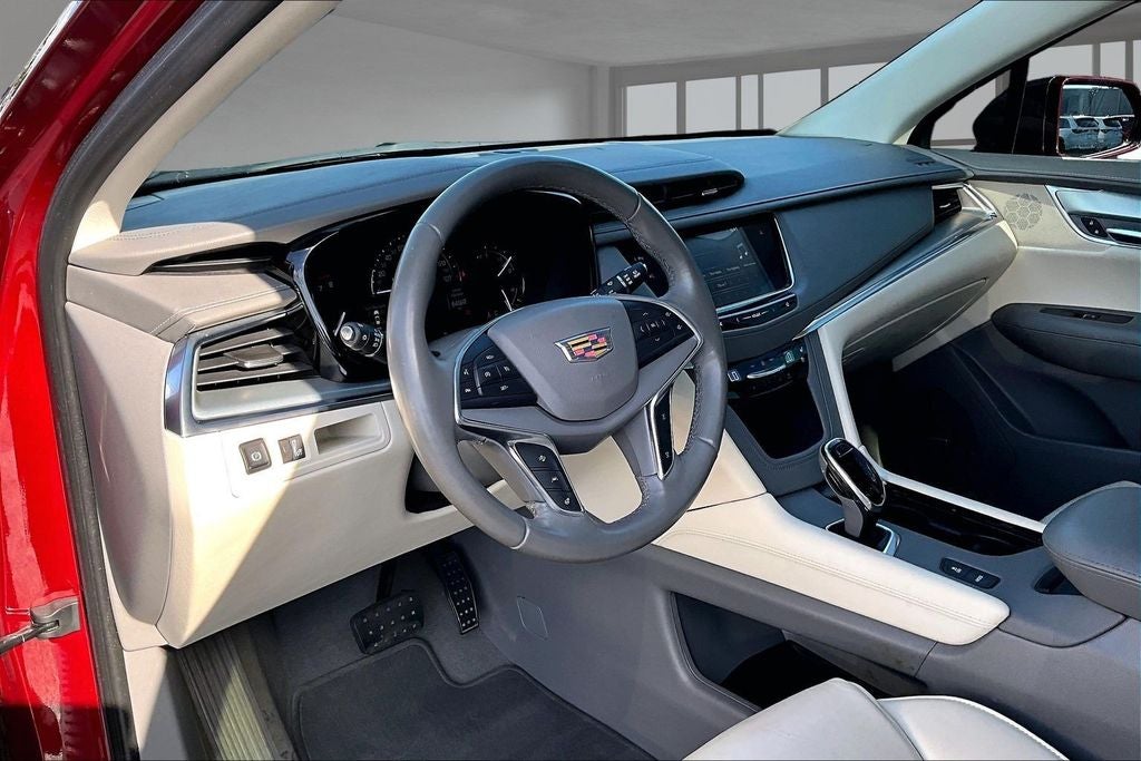 2018 Cadillac XT5 Premium Luxury
