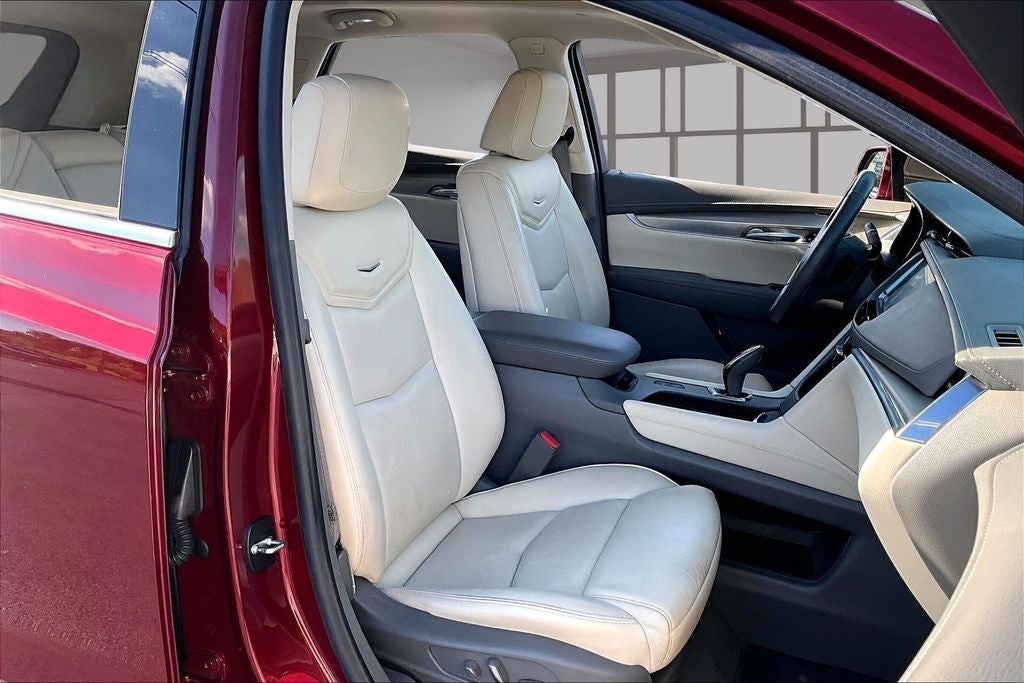 2018 Cadillac XT5 Premium Luxury