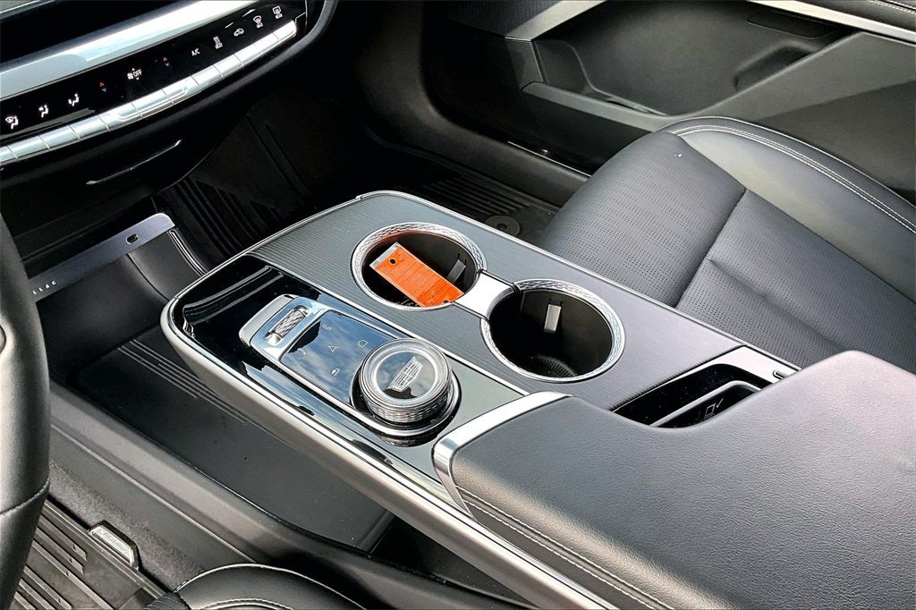 2024 Cadillac LYRIQ Luxury