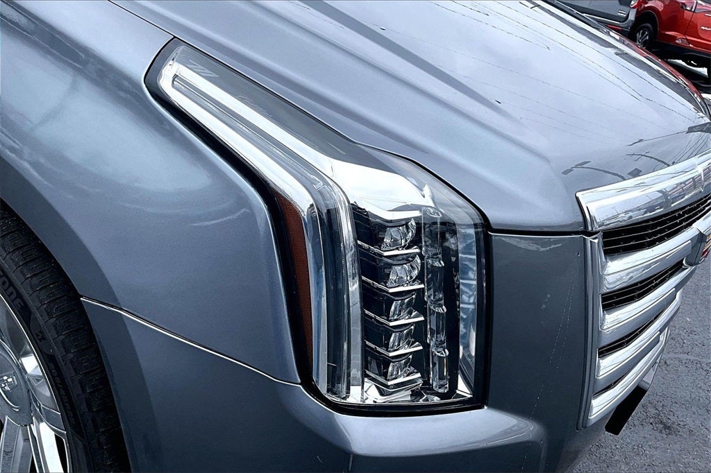 2019 Cadillac Escalade Luxury