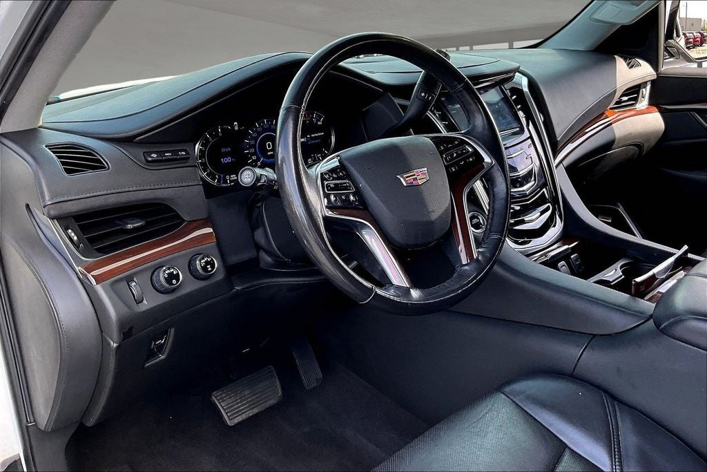 2020 Cadillac Escalade ESV Premium