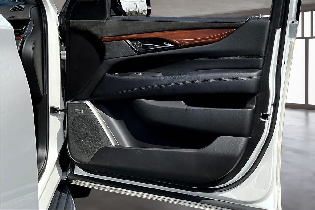 2020 Cadillac Escalade ESV Premium