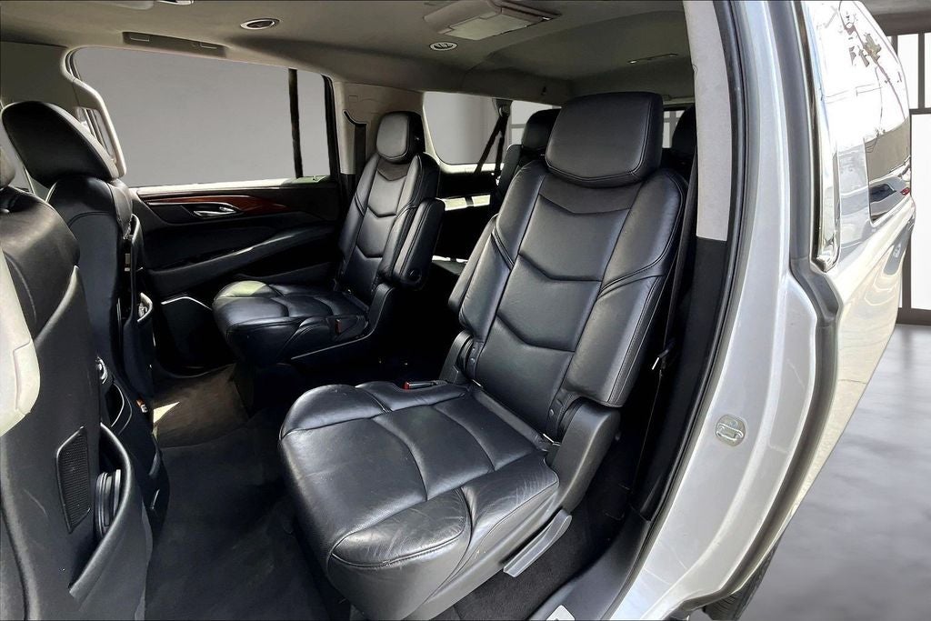 2020 Cadillac Escalade ESV Premium