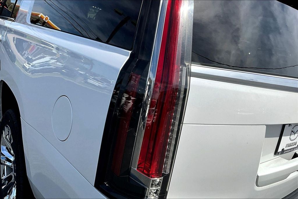 2020 Cadillac Escalade ESV Premium