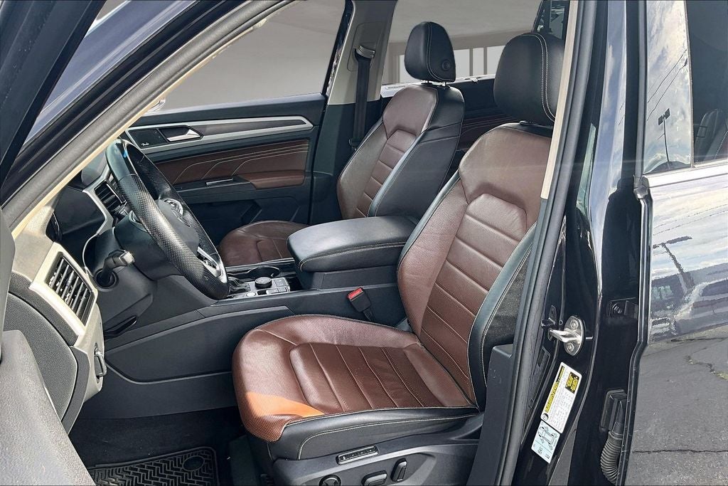 2022 Volkswagen Atlas 3.6L V6 SEL Premium R-Line
