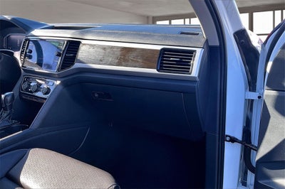 2022 Volkswagen Atlas 3.6L V6 SE w/Technology