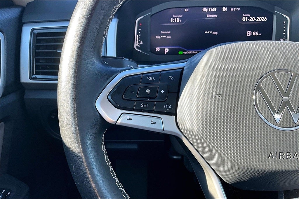 2022 Volkswagen Atlas 3.6L V6 SE w/Technology