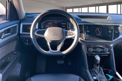 2022 Volkswagen Atlas 3.6L V6 SE w/Technology