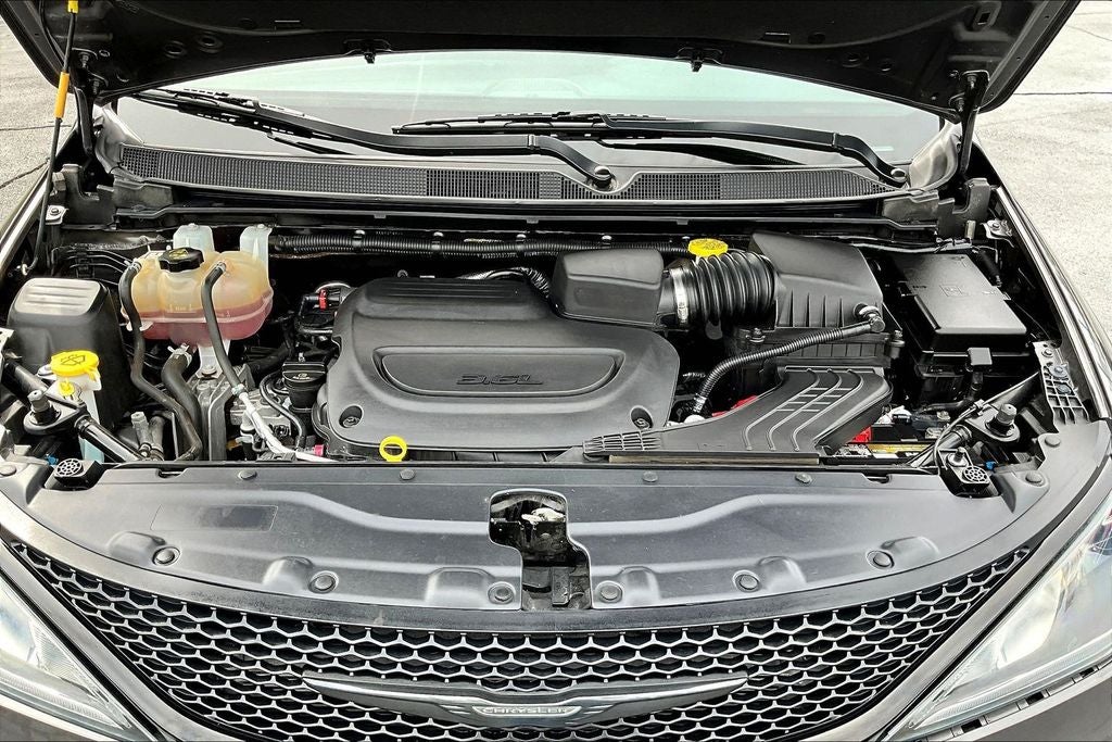 2020 Chrysler Pacifica Touring