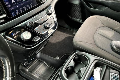 2020 Chrysler Pacifica Touring