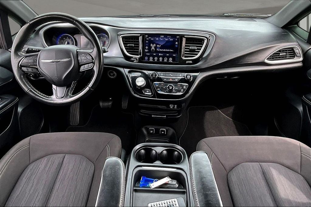 2020 Chrysler Pacifica Touring