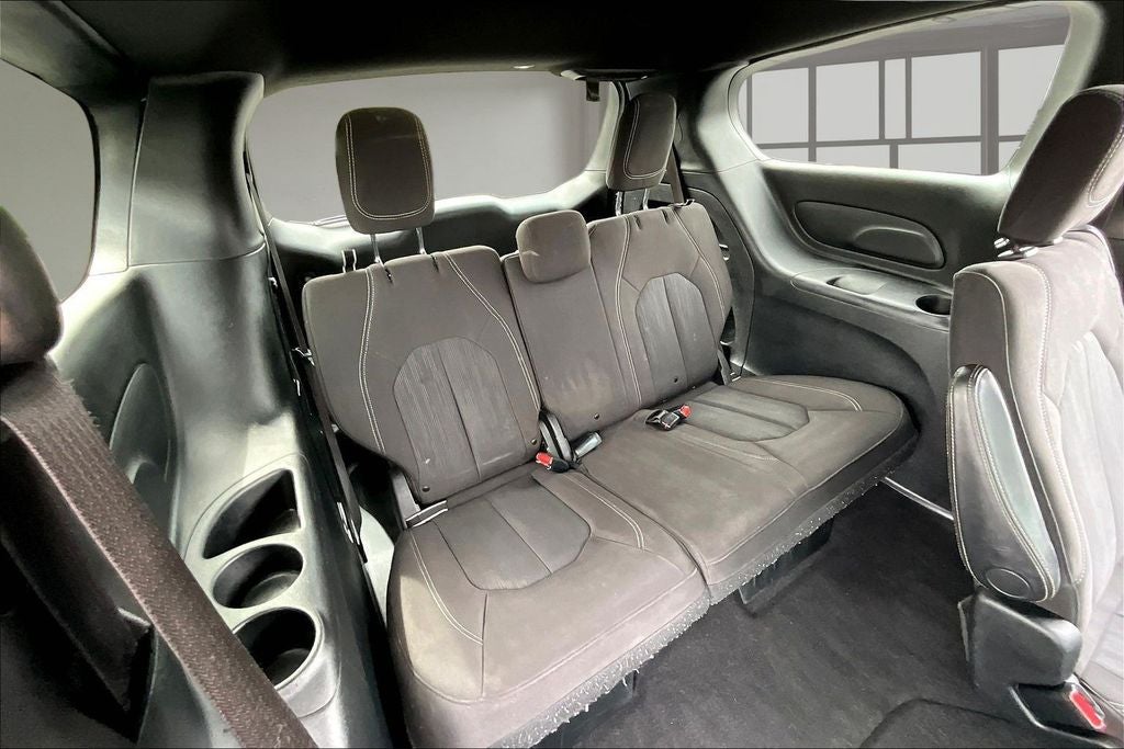 2020 Chrysler Pacifica Touring