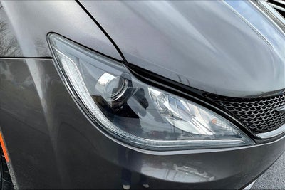 2020 Chrysler Pacifica Touring