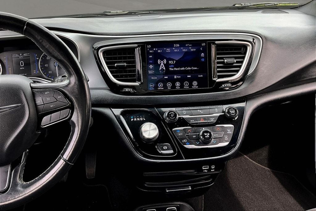 2020 Chrysler Pacifica Touring