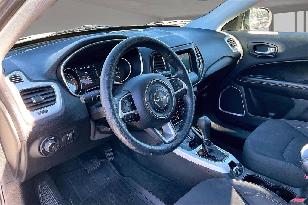 2019 Jeep Compass Sport