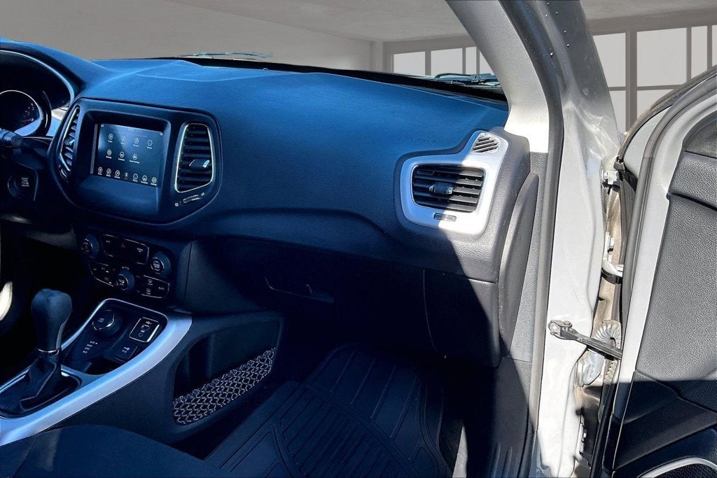 2019 Jeep Compass Sport