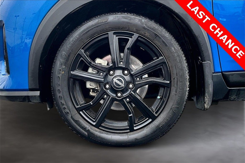 2024 Nissan Kicks SR