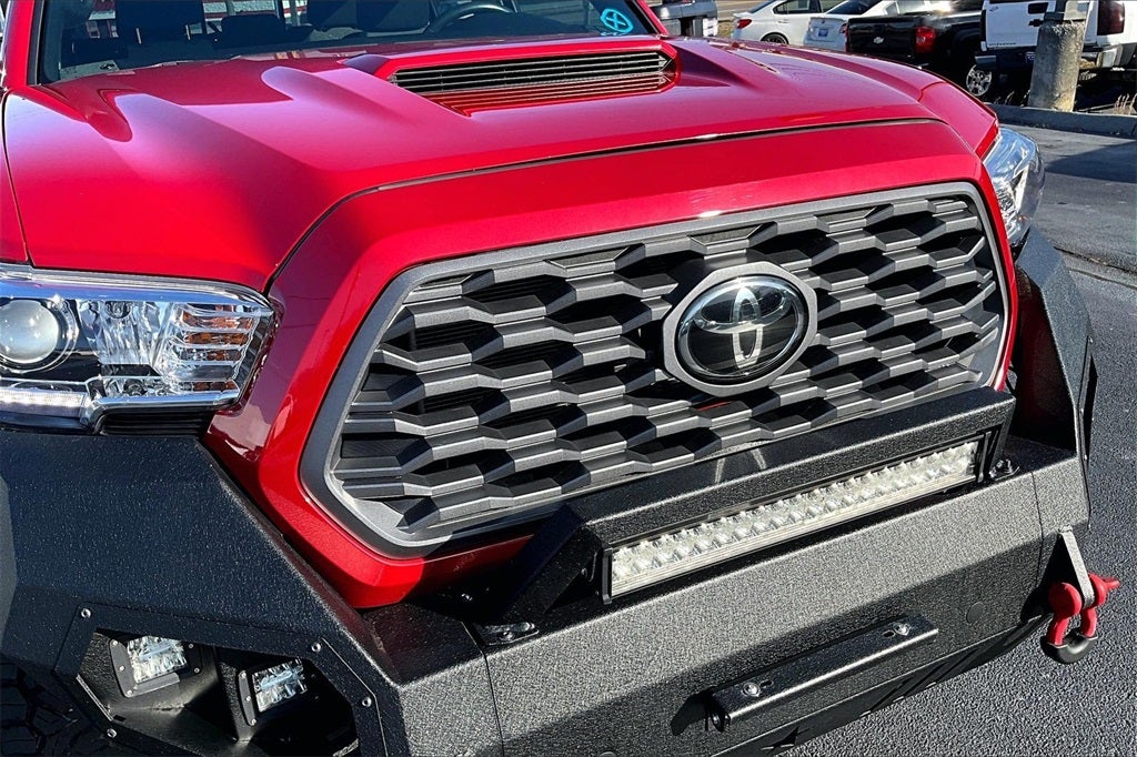 2023 Toyota Tacoma TRD Sport V6