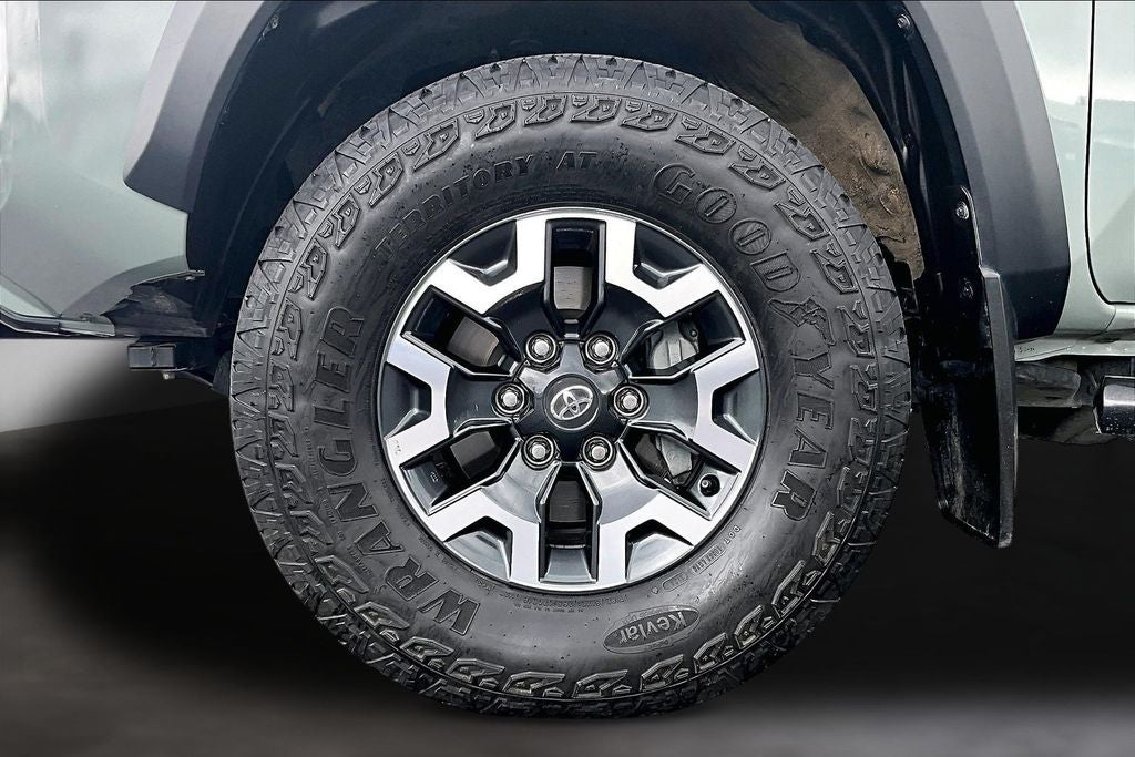 2023 Toyota Tacoma TRD Off-Road V6