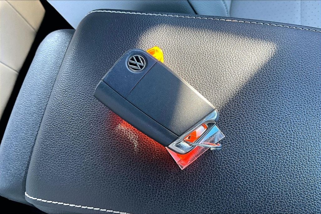 2021 Volkswagen Tiguan 2.0T SE R-Line Black