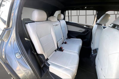 2021 Volkswagen Tiguan 2.0T SE R-Line Black