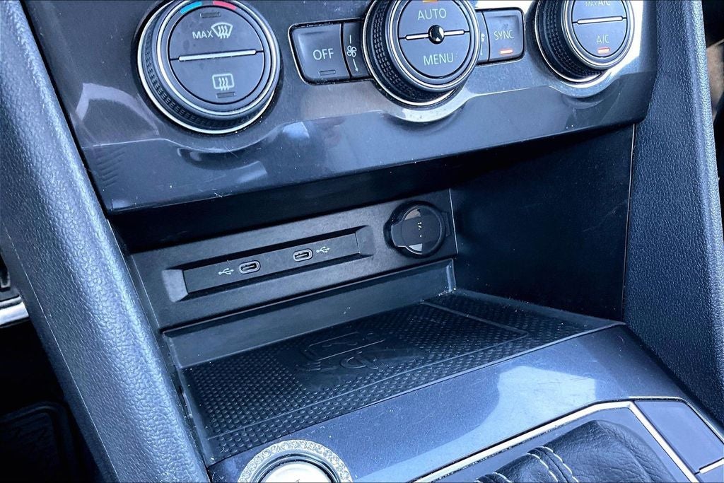 2021 Volkswagen Tiguan 2.0T SE R-Line Black