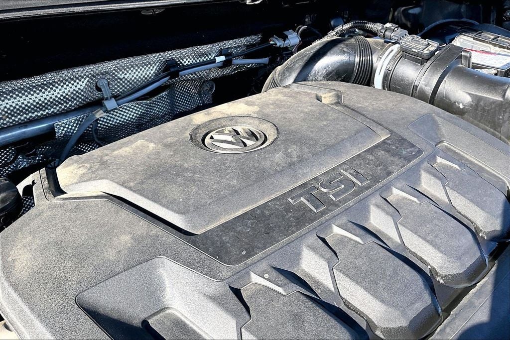 2021 Volkswagen Tiguan 2.0T SE R-Line Black