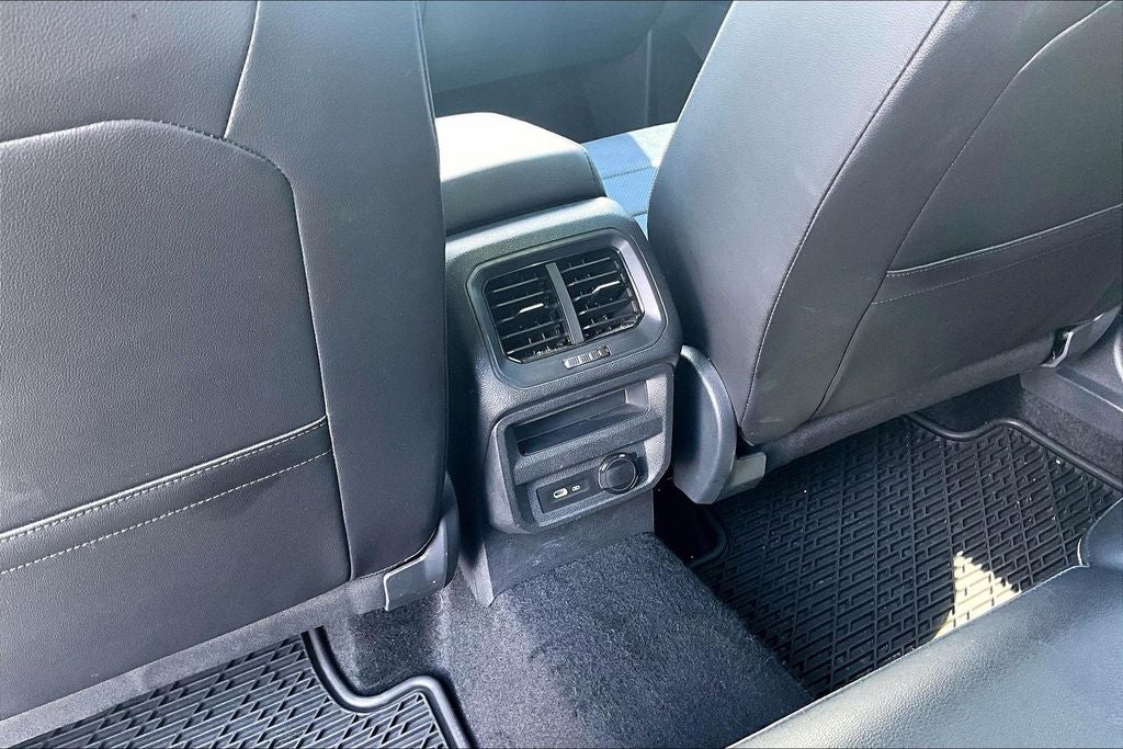 2024 Volkswagen Tiguan 2.0T SEL R-Line