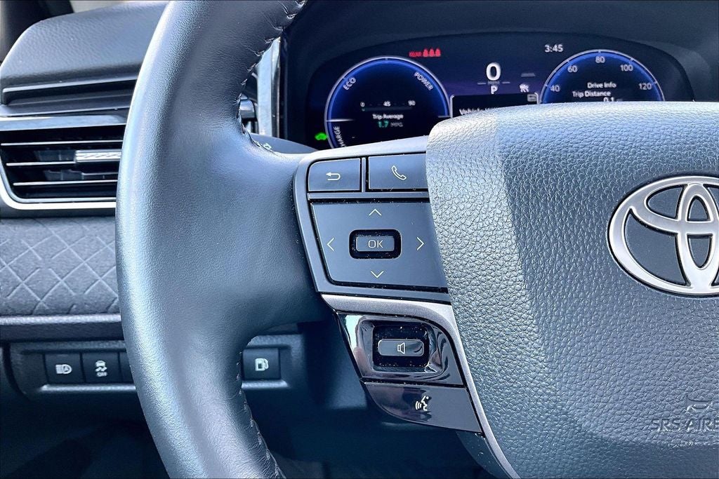 2025 Toyota Camry XLE