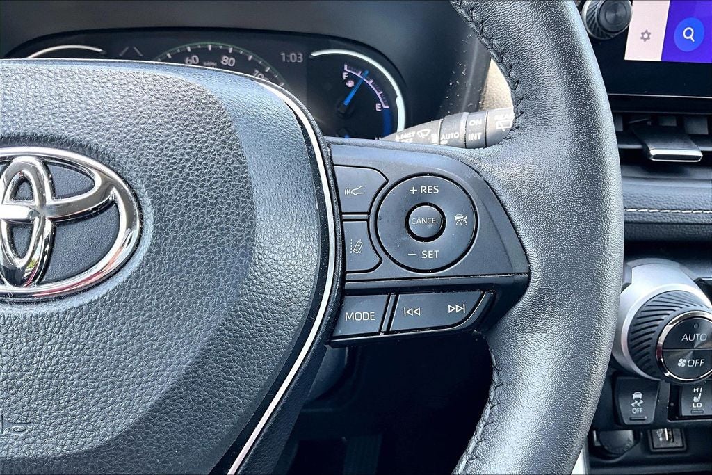 2023 Toyota RAV4 Hybrid XLE Premium