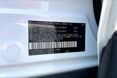 2023 Toyota RAV4 Hybrid XLE Premium