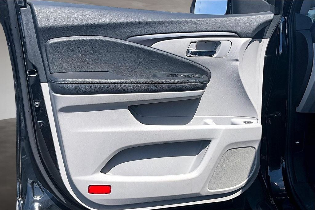 2016 Honda Pilot EX-L w/Navigation