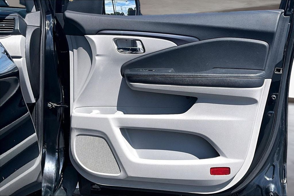 2016 Honda Pilot EX-L w/Navigation