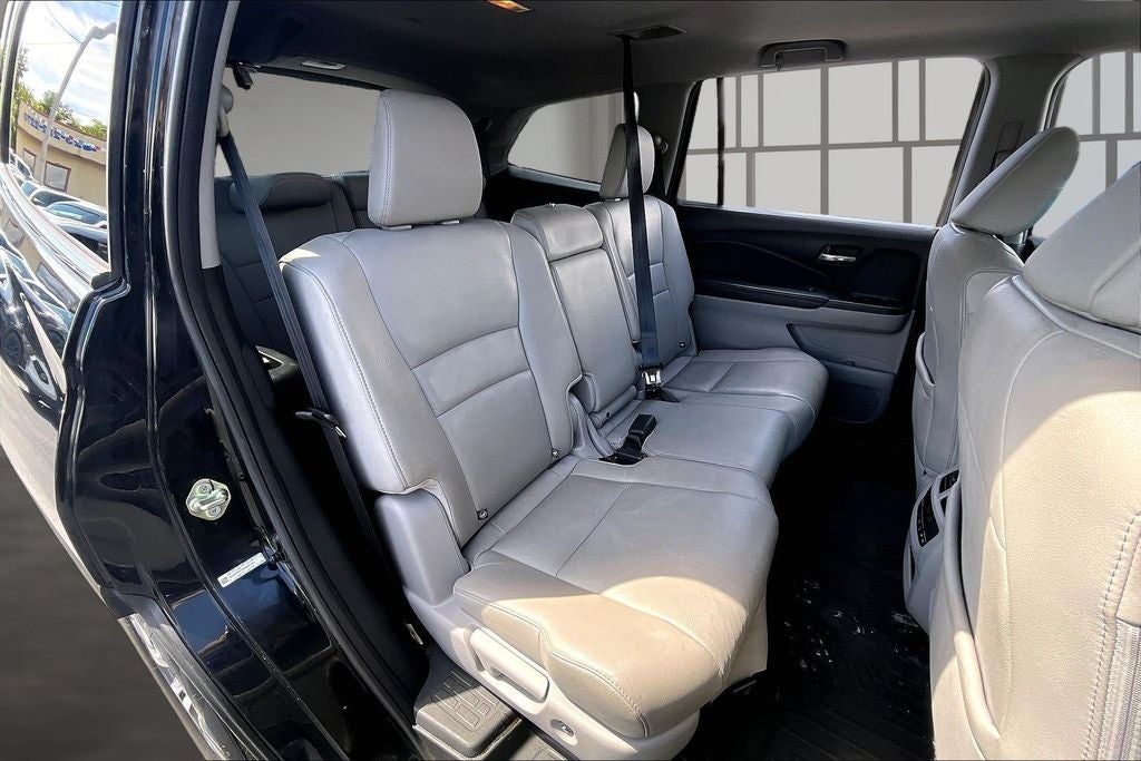 2016 Honda Pilot EX-L w/Navigation