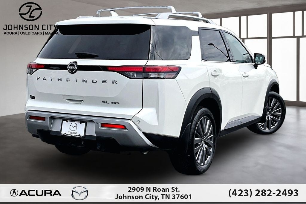 2023 Nissan Pathfinder SL