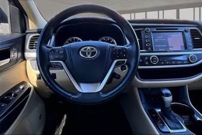 2015 Toyota Highlander Limited Platinum V6