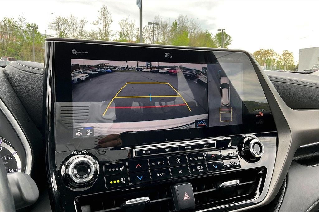 2022 Toyota Highlander Limited