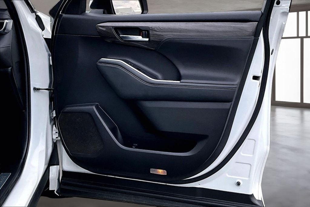 2022 Toyota Highlander Limited