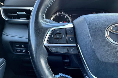 2021 Toyota Highlander Platinum