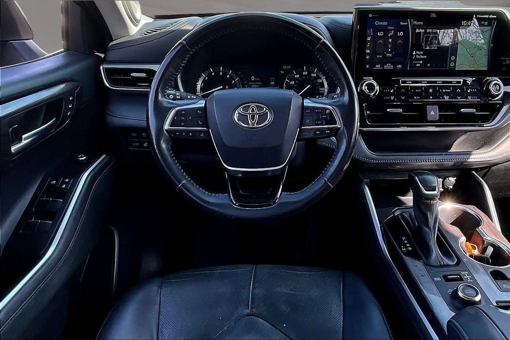 2021 Toyota Highlander Platinum